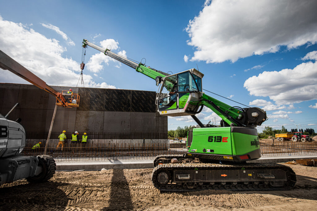 Sennebogen 613e schuin achter