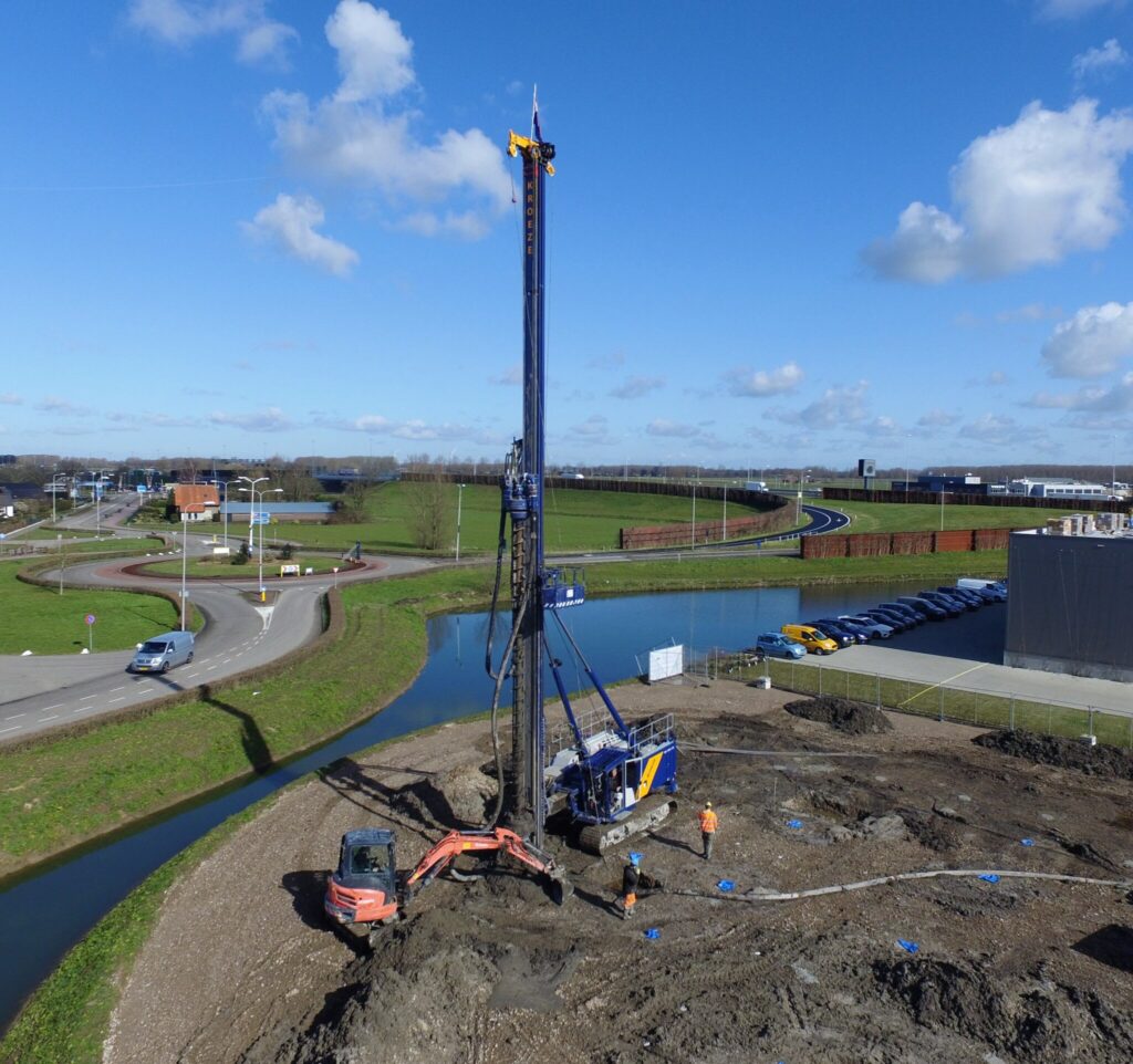 VDH-MP40 CFA van boven
