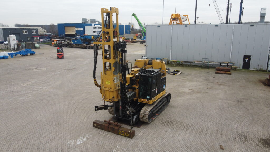 VDH-PV335 op bedrijventerrein