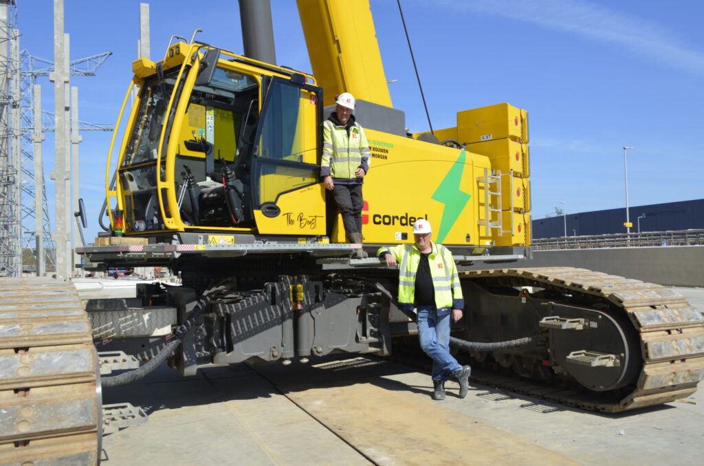 The Beast met werknemers