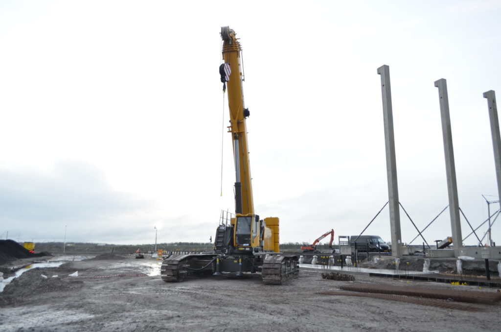 Sennebogen 6133e op werkplaats