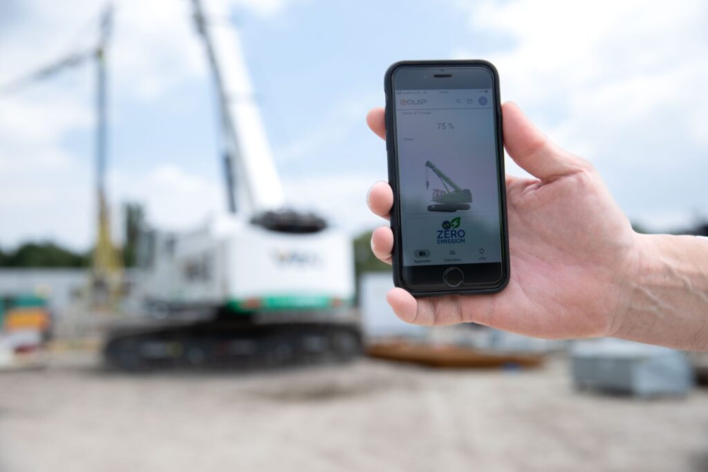 Elektrische Sennebogen hijskraan bouwt mee aan duurzame busremise