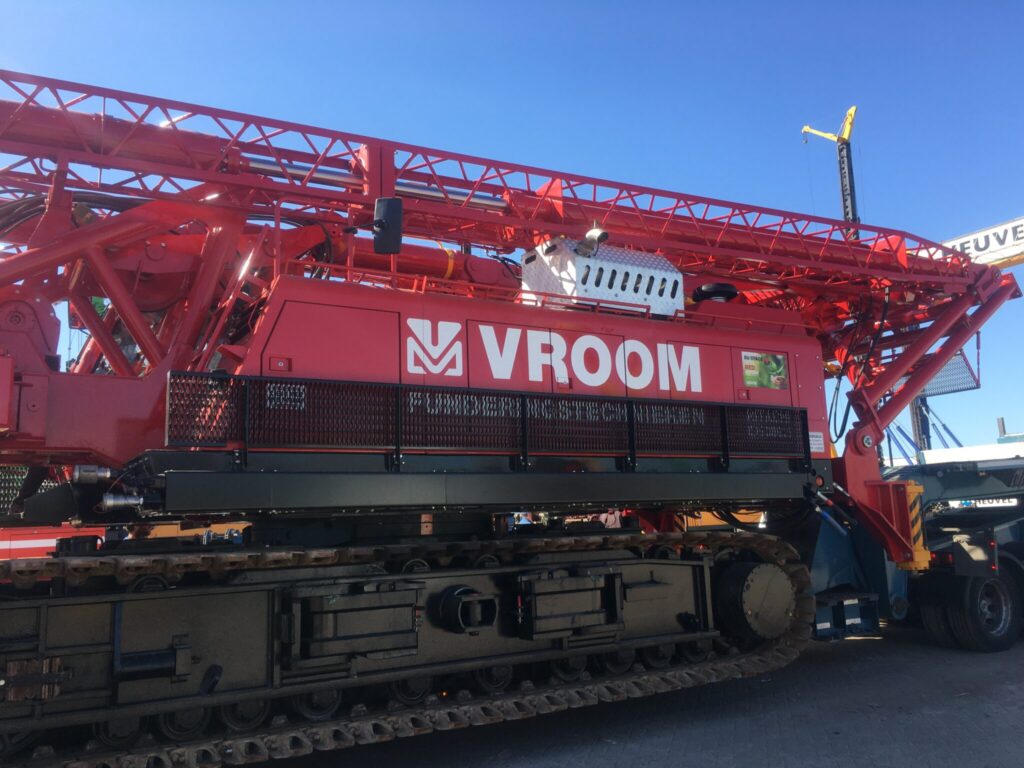 Hitachi CX900-GLS close up