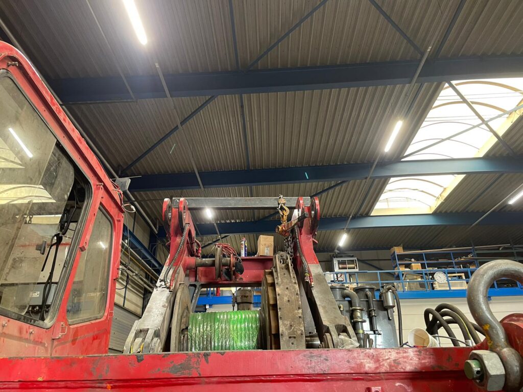 Hitachi CX1100 GLS close up