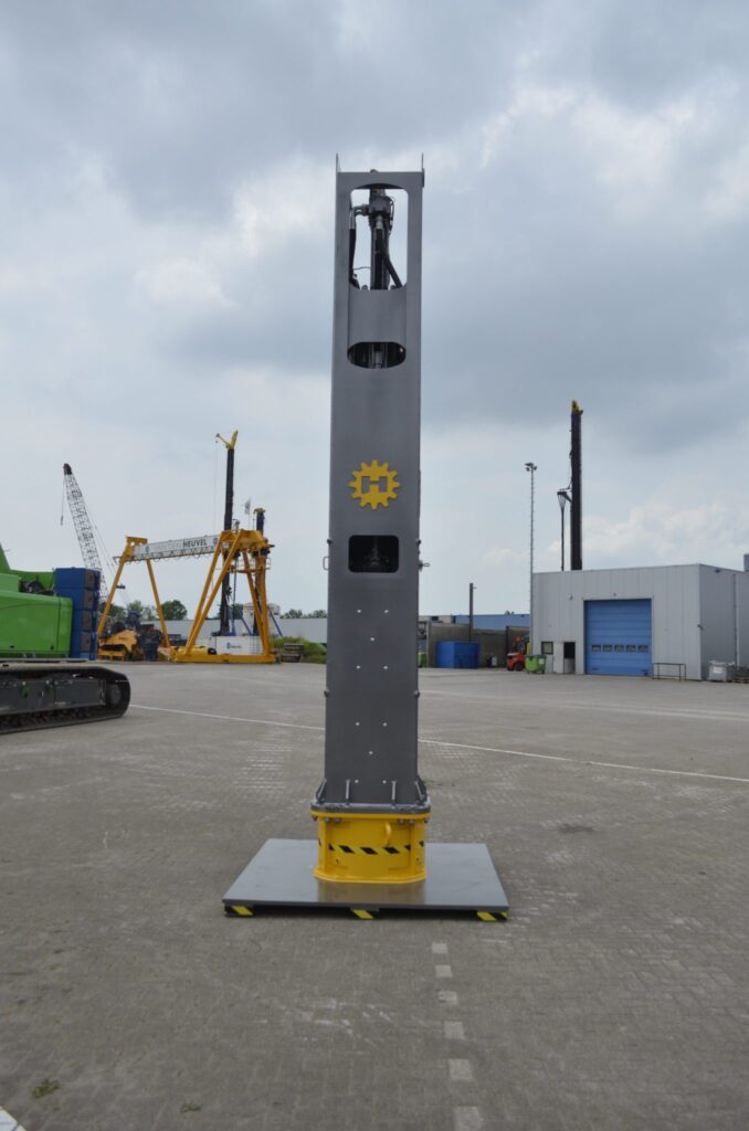 VDH-Hamer 5A (verlängerbar bis 79) rechts vorne