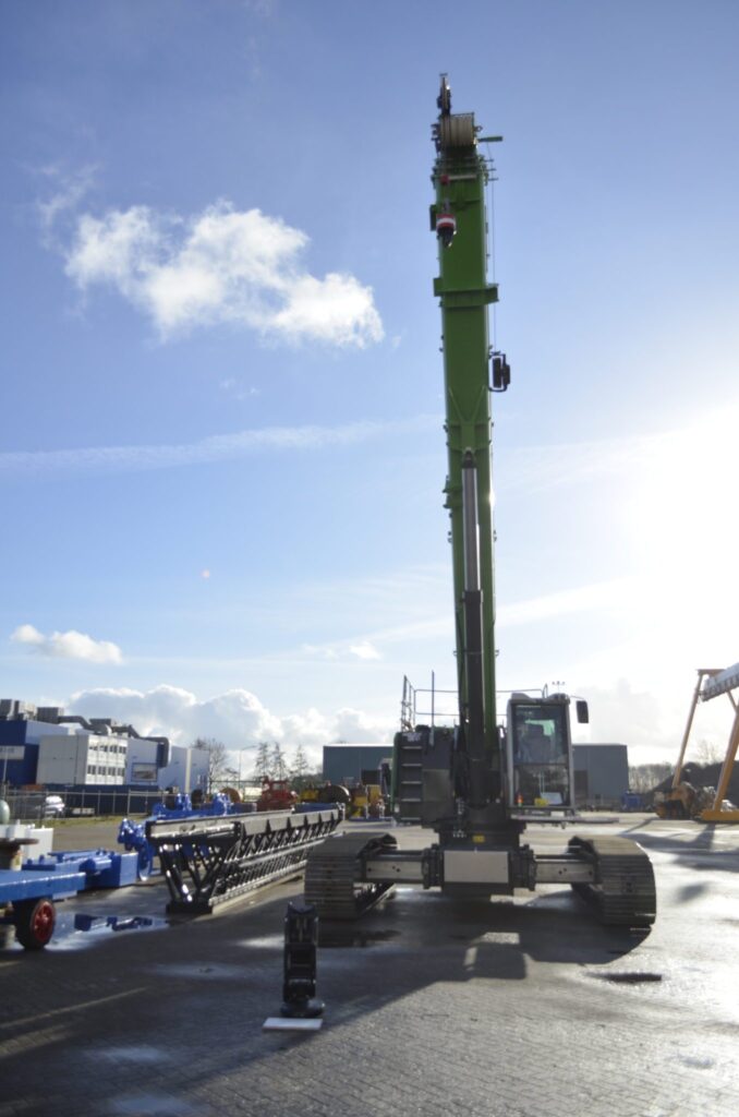 Sennebogen 673 voorkant