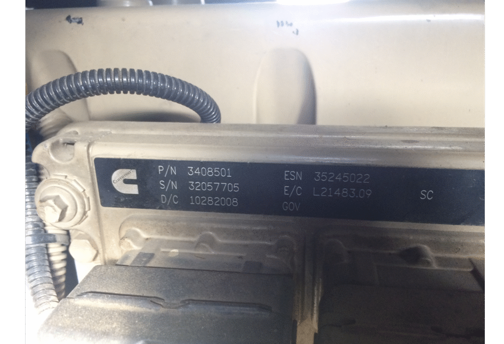 Junttan Powerpack 15CCU binnenkant