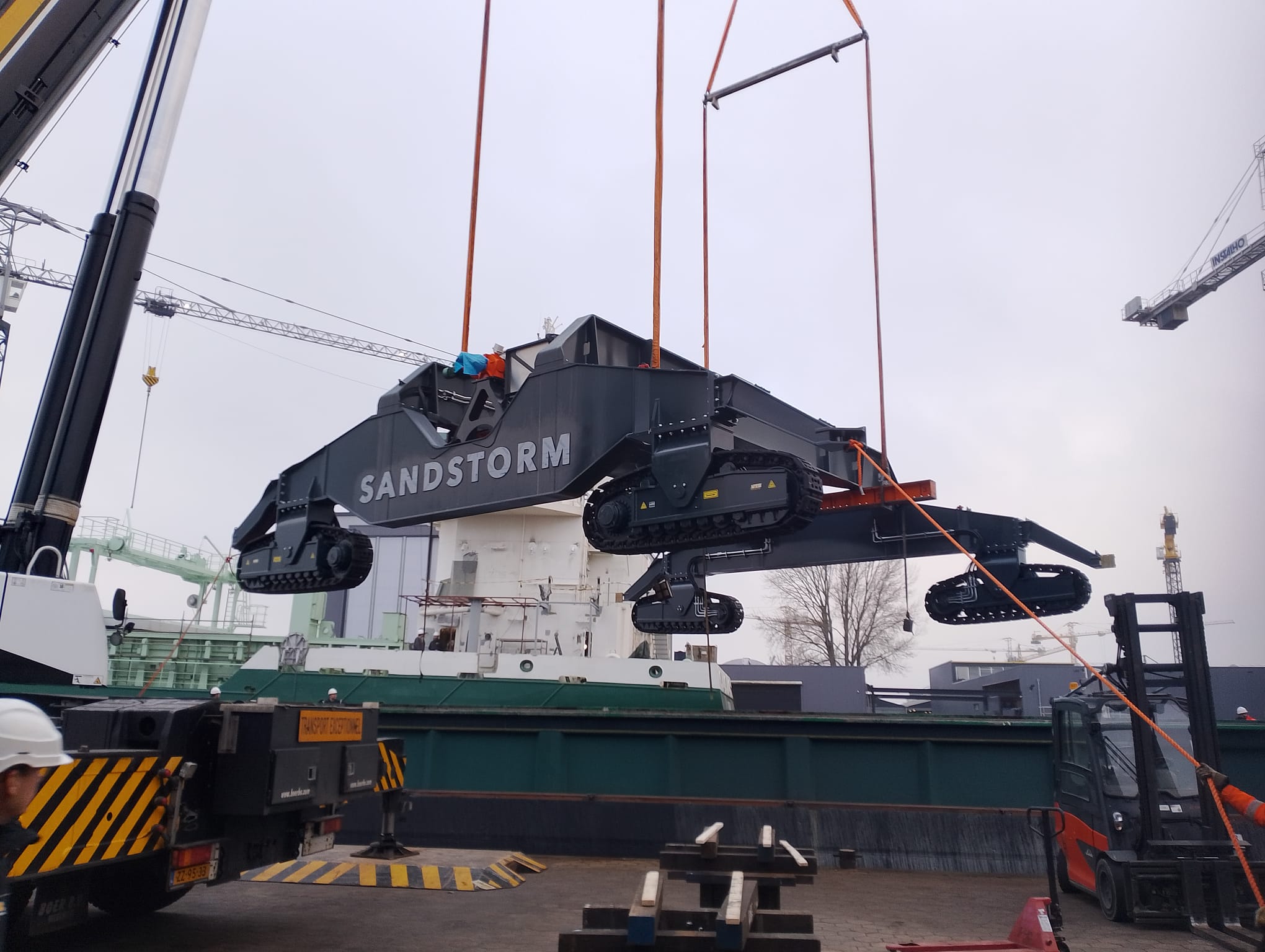 Elektrischer Sennebogen 870